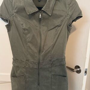 Guess Olive Utility Zip-Front Short-Sleeve Jacket